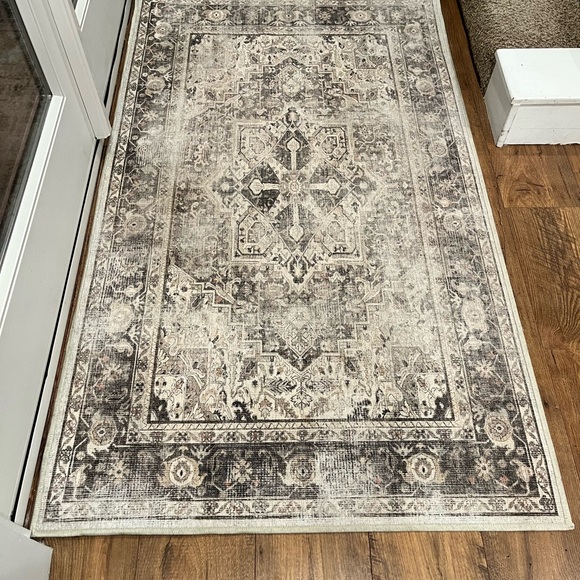 Ruggable Kamran Rug In Hazel 3x5 - Picture 3 of 3